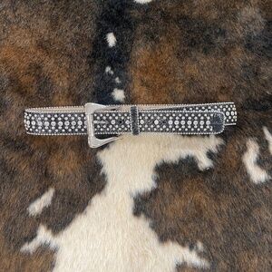 guess vintage jewelled western belt